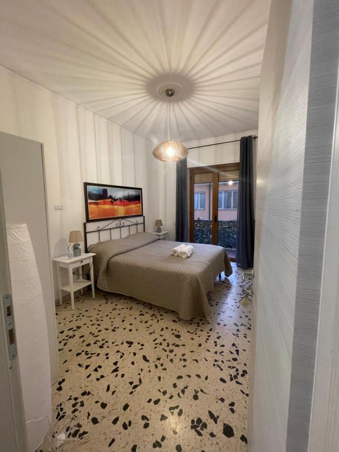 Casa Di Nenna Bed and Breakfast Vallo della Lucania Exteriör bild